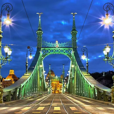 Vaci Bliss By Downtown With Free Parking Apartament *